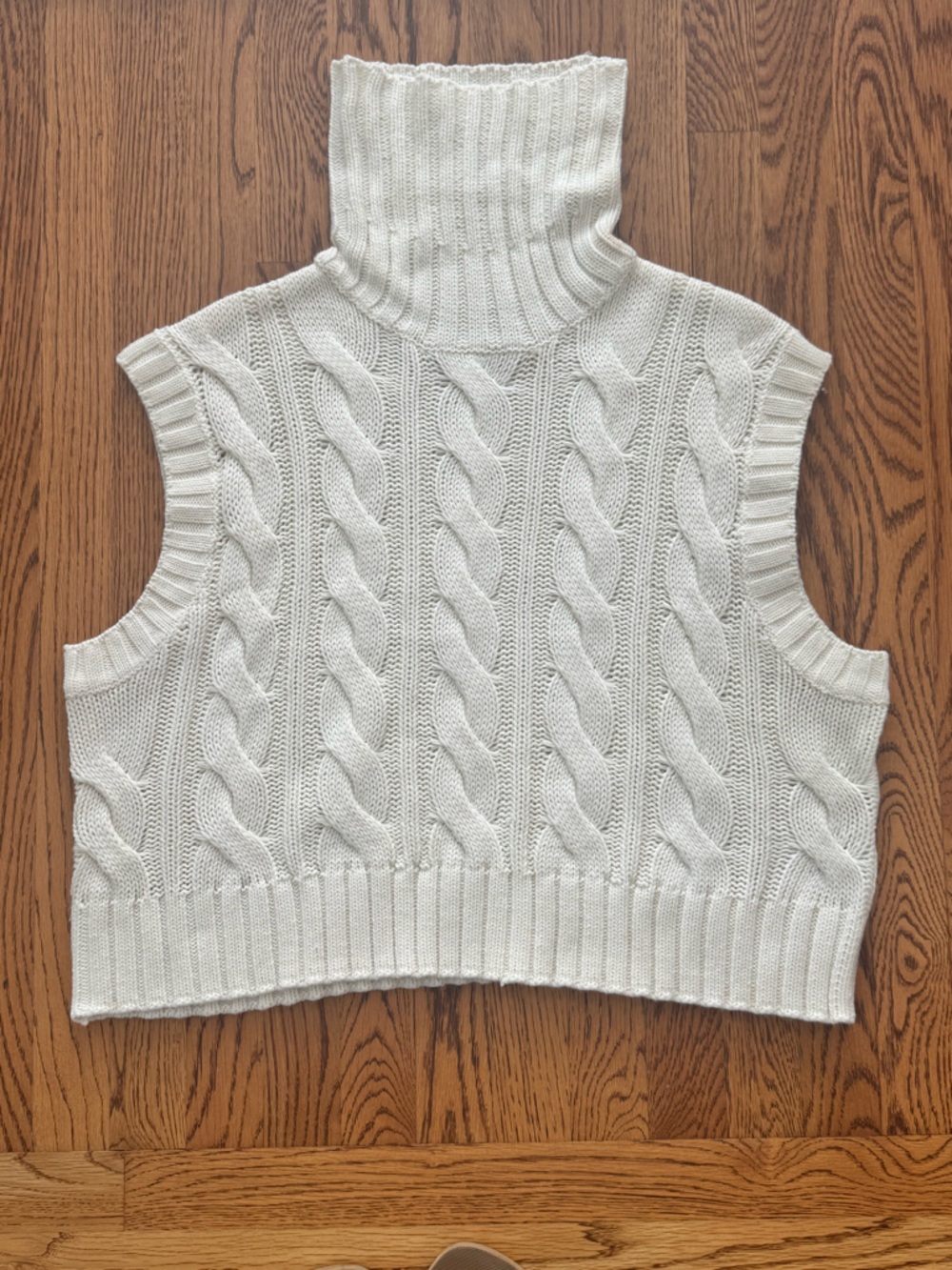 Cream Cable Knit Women’s Sweater Vest